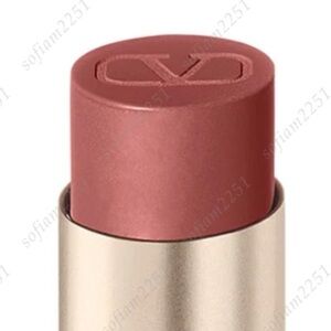 💖NEW!💖Valentino Spike Buttery Matte Lipstick BNIB!